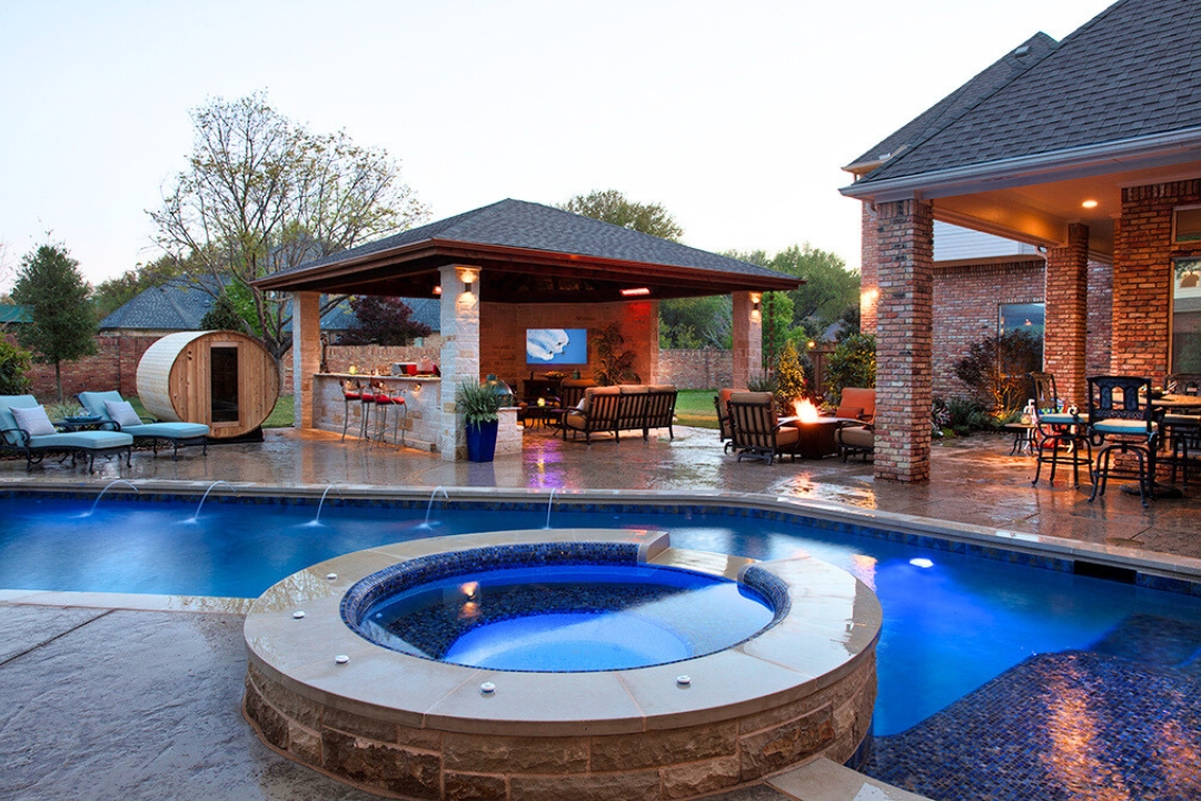 Custom Backyard Pool Structures_